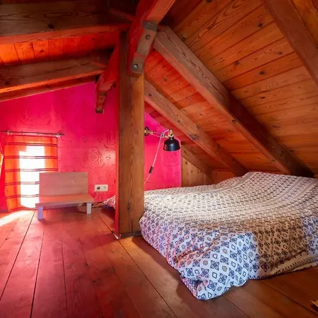 Casa Cueva Muntasal 롯지 모나칠
